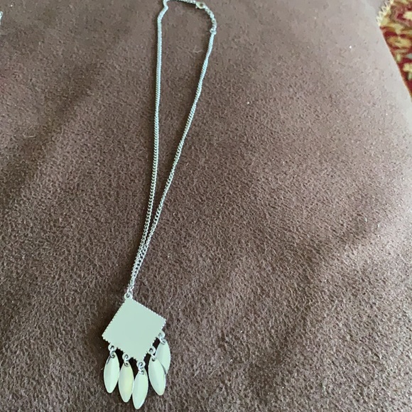 Silver toned necklace w blue ball and square - Picture 3 of 3